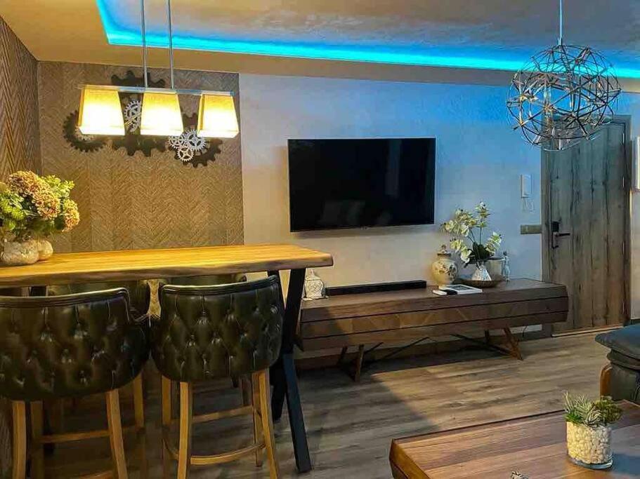 New Luxury 3-Bedroom Apartment Segovia Eksteriør bilde