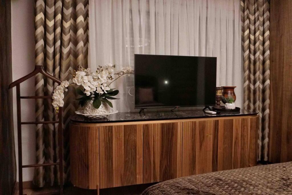 New Luxury 3-Bedroom Apartment Segovia Eksteriør bilde